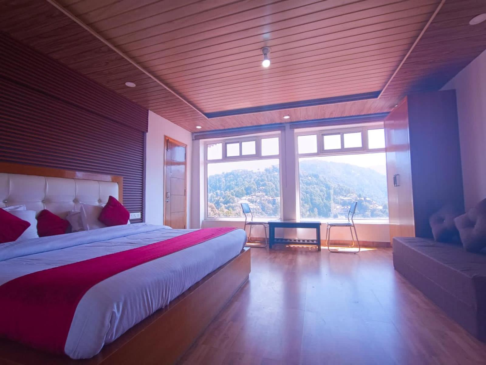Hotel Snow Ark Inn, 댈하우지 외부 사진
